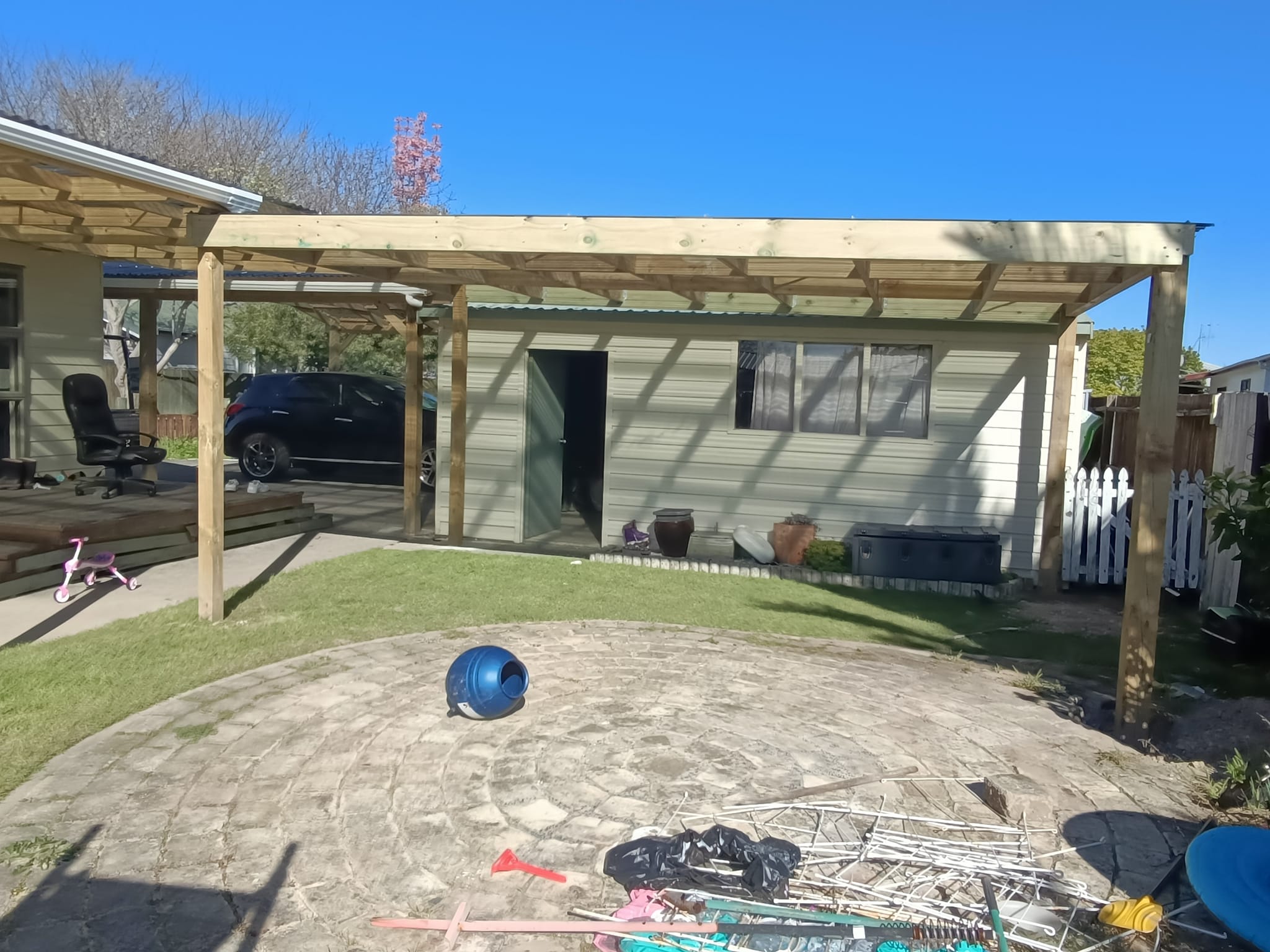 Outdoor areas 2